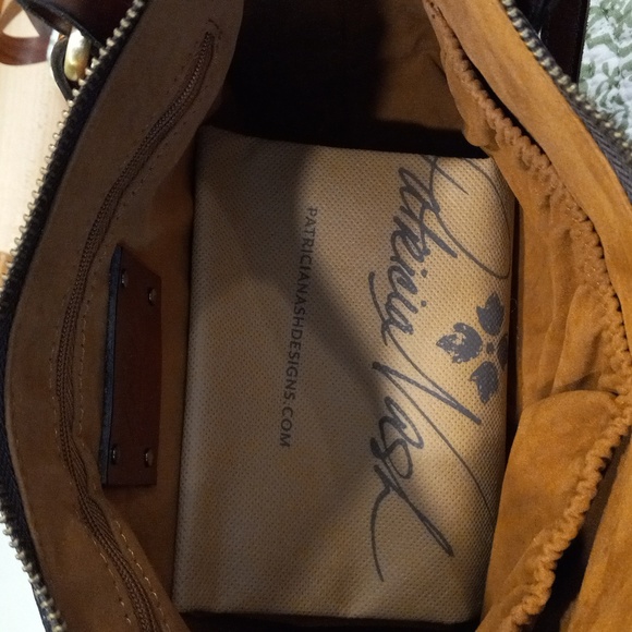 Patricia Nash Handbag - Picture 6 of 7